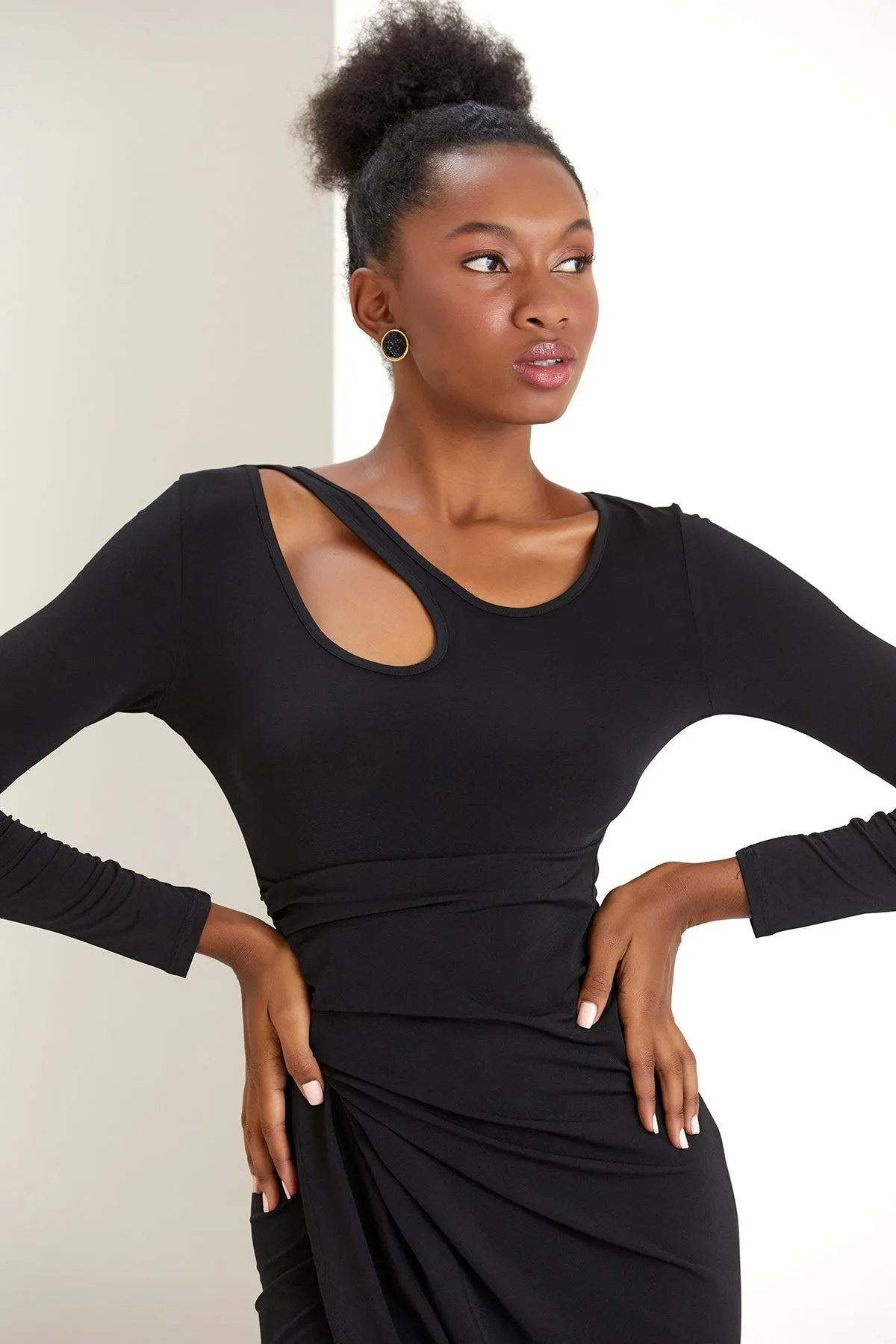 Cut Off Neckline Wrap Style Midi dress in Black