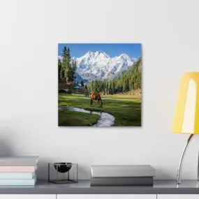 GADGETS WRAP Canvas Gallery Wrap Framed for Home Office Studio Living Room Decoration (10x10inch) - Horse On Meadow Photograph