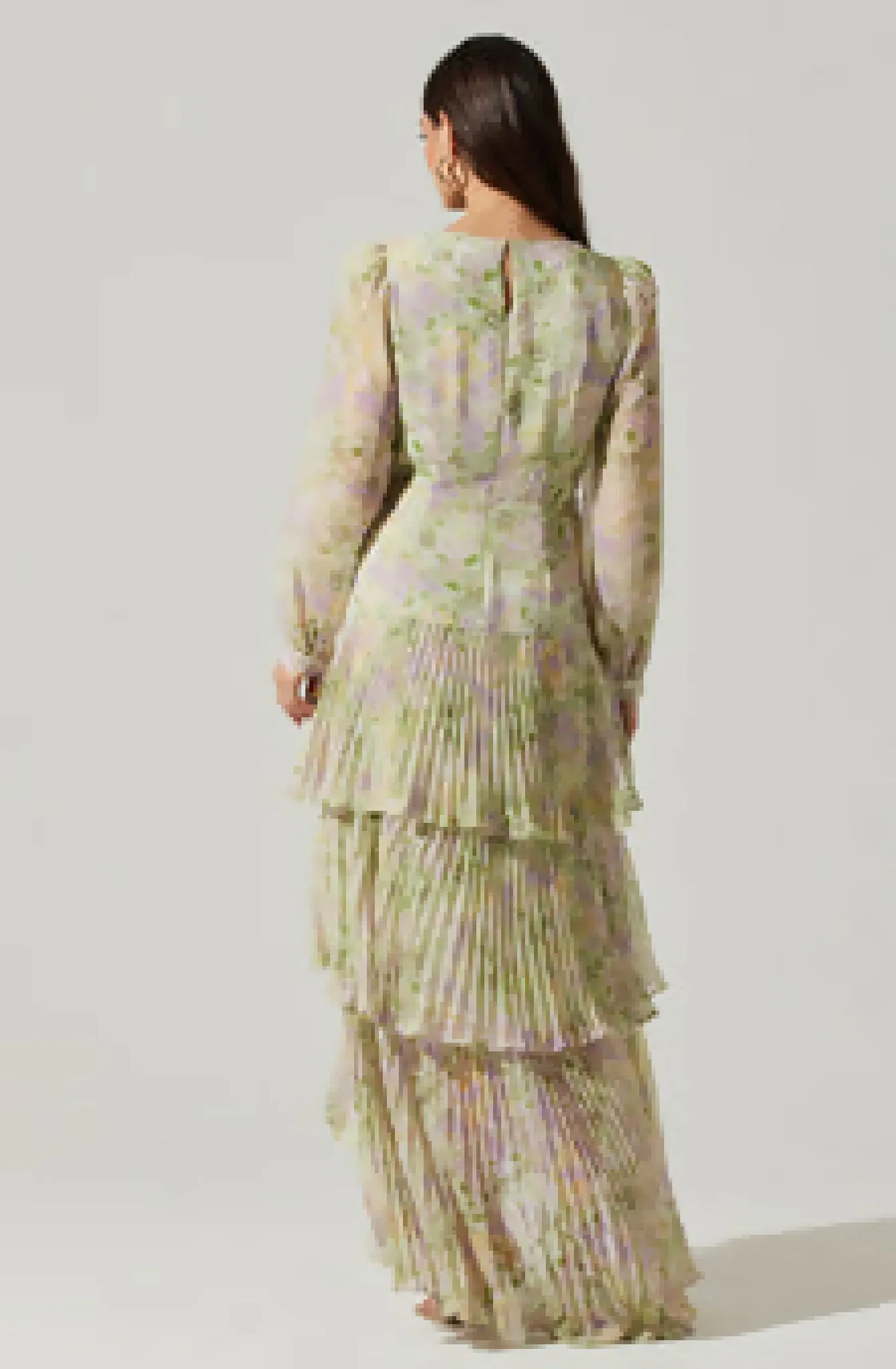 Long sleeve tiered dress