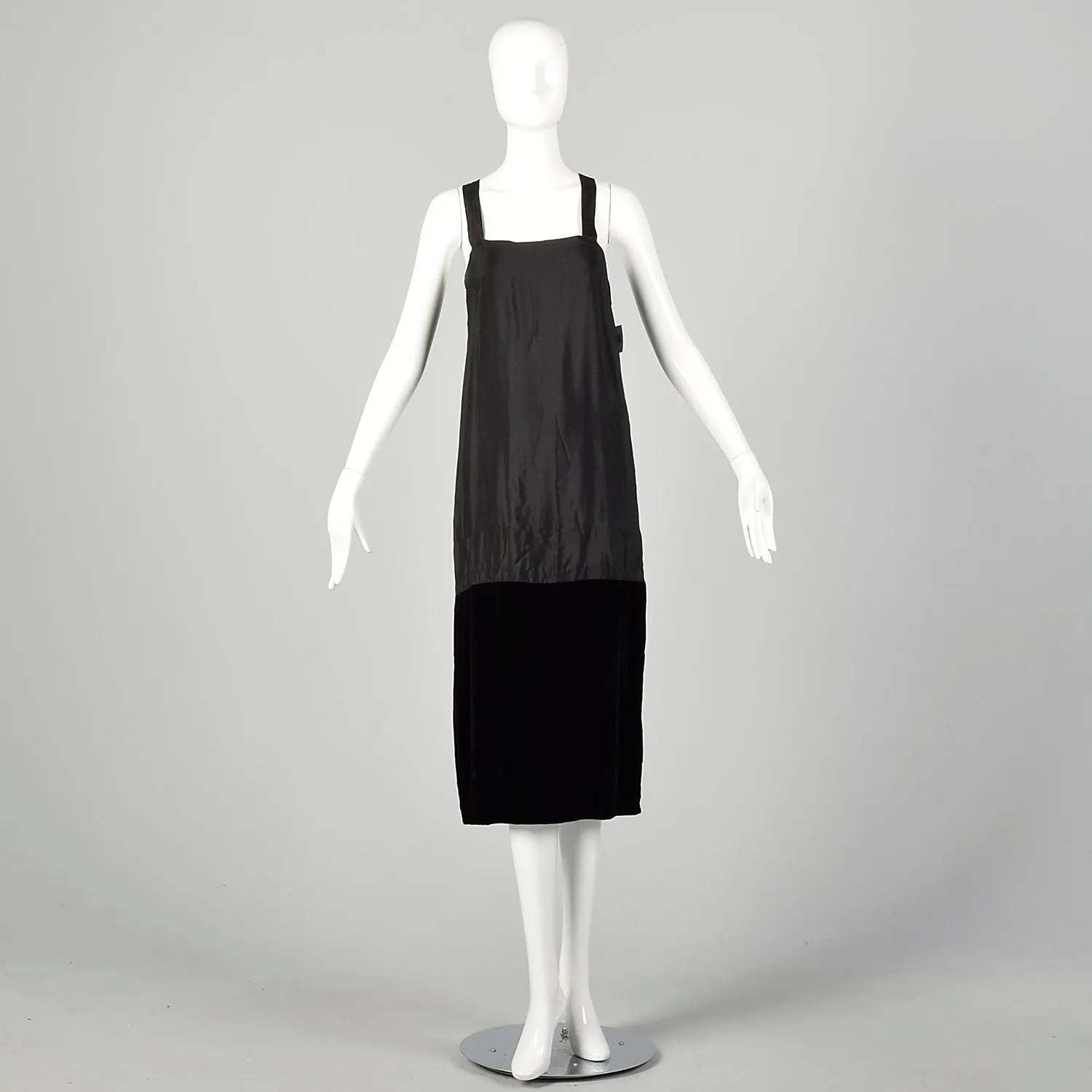 Medium 1920s Black Slip Under Dress Underpinning Sleeveless Velvet Border