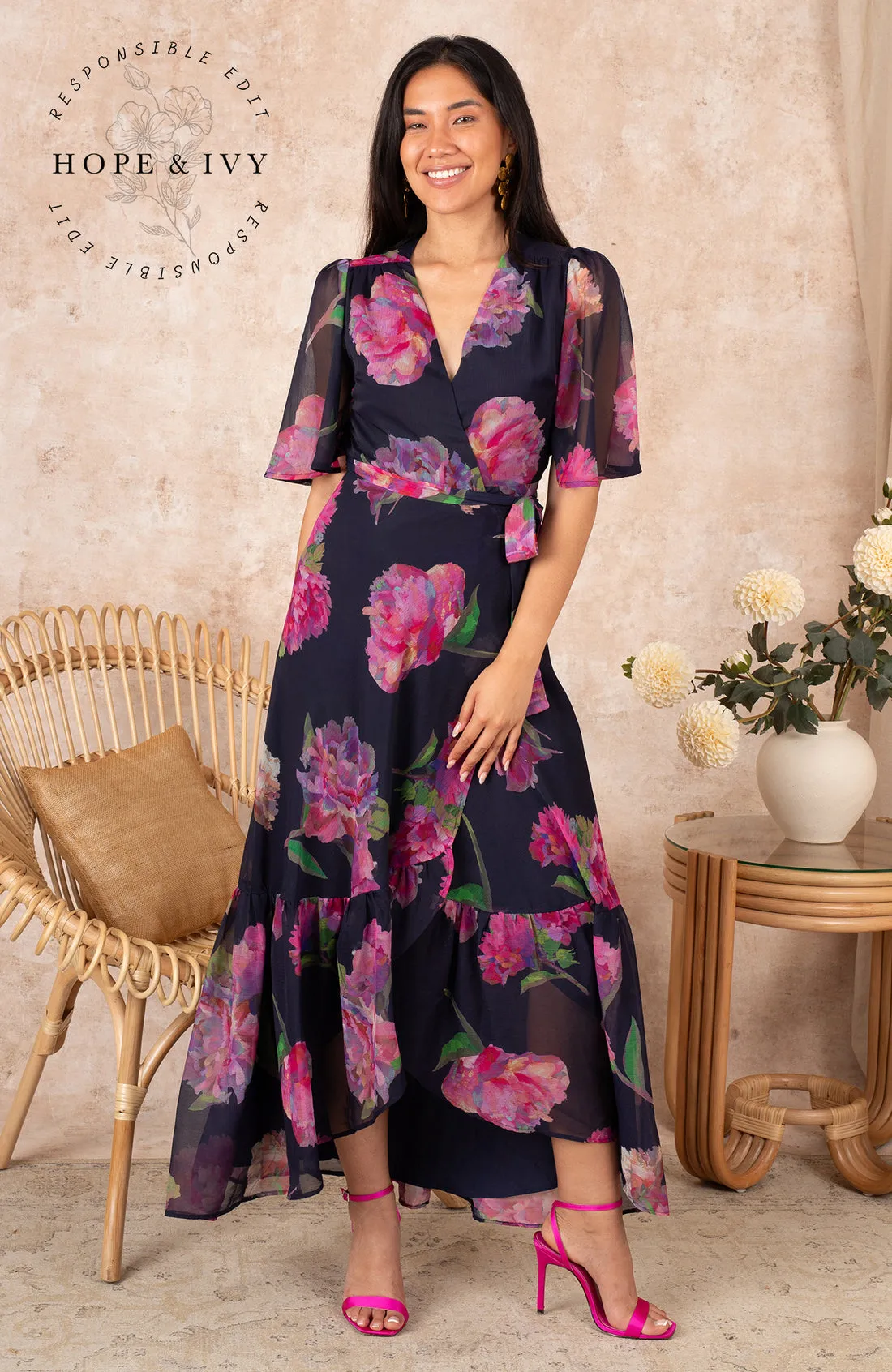 THE ASHIA FLUTTER SLEEVE MAXI WRAP DRESS (NAVY/PINK)