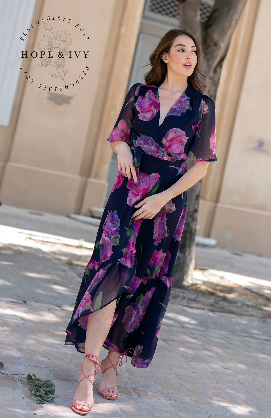 THE ASHIA FLUTTER SLEEVE MAXI WRAP DRESS (NAVY/PINK)