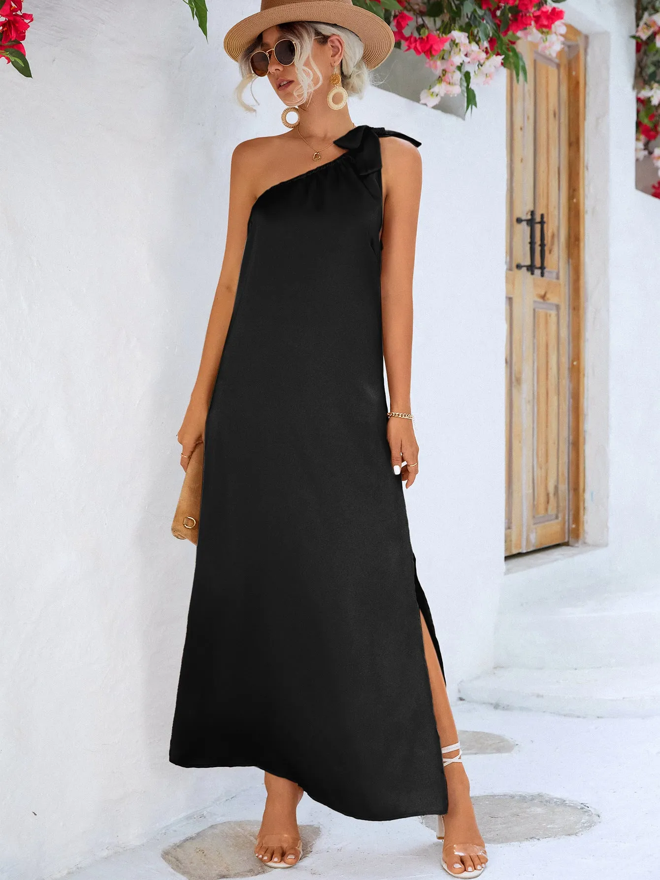 Wedding Guests / One-Shoulder Slit Maxi Dress