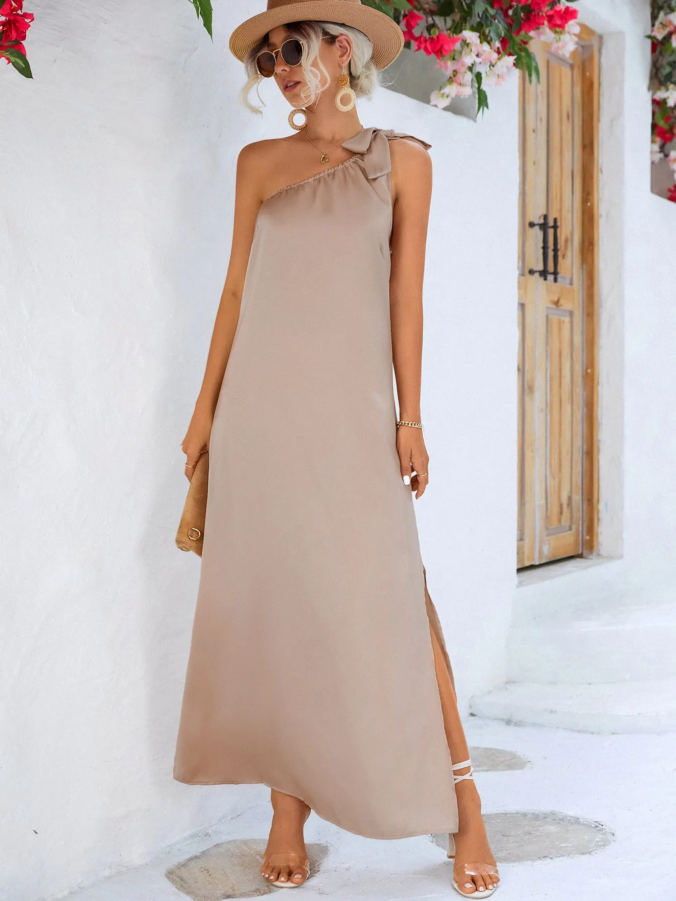 Wedding Guests / One-Shoulder Slit Maxi Dress