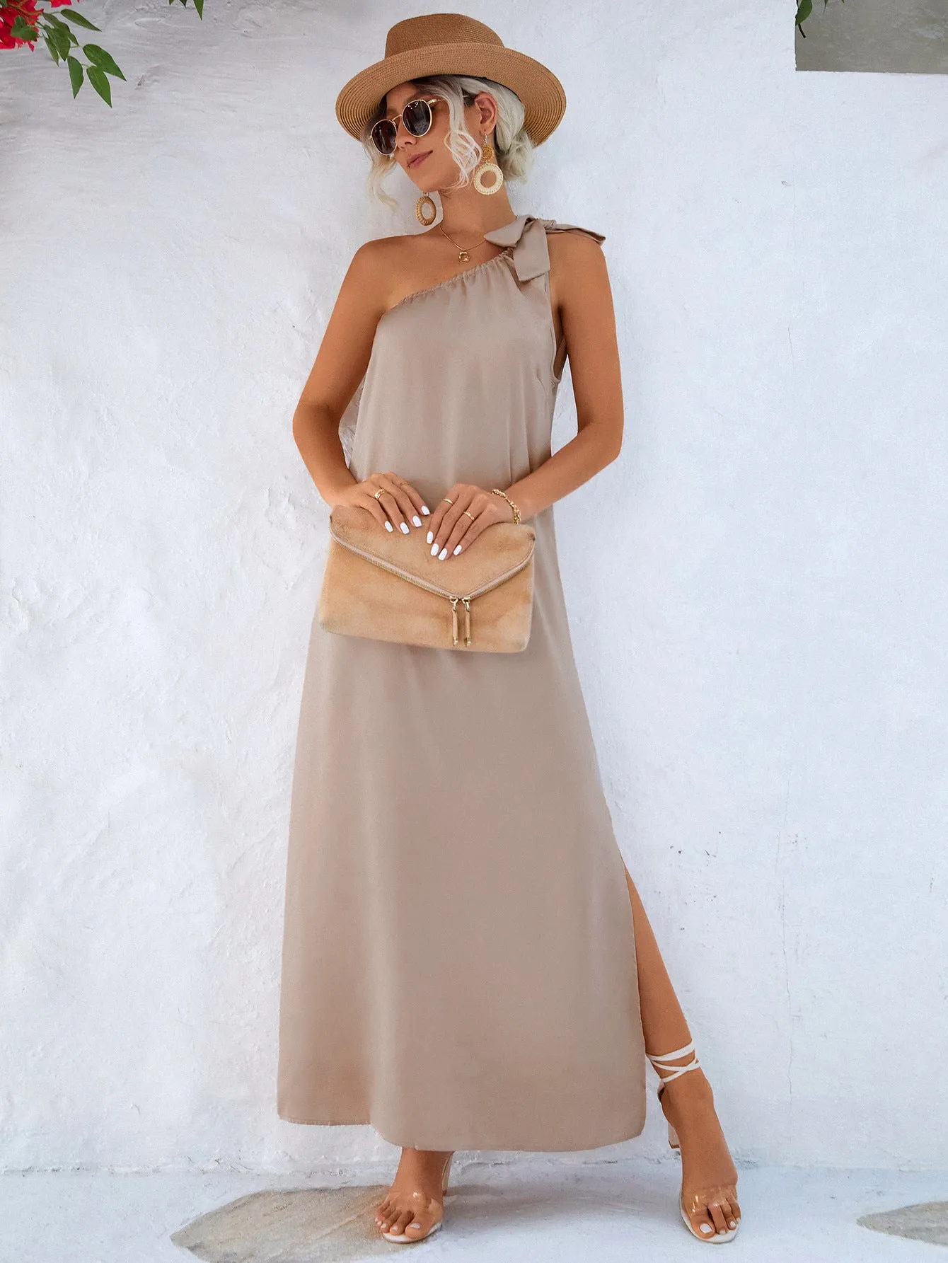 Wedding Guests / One-Shoulder Slit Maxi Dress