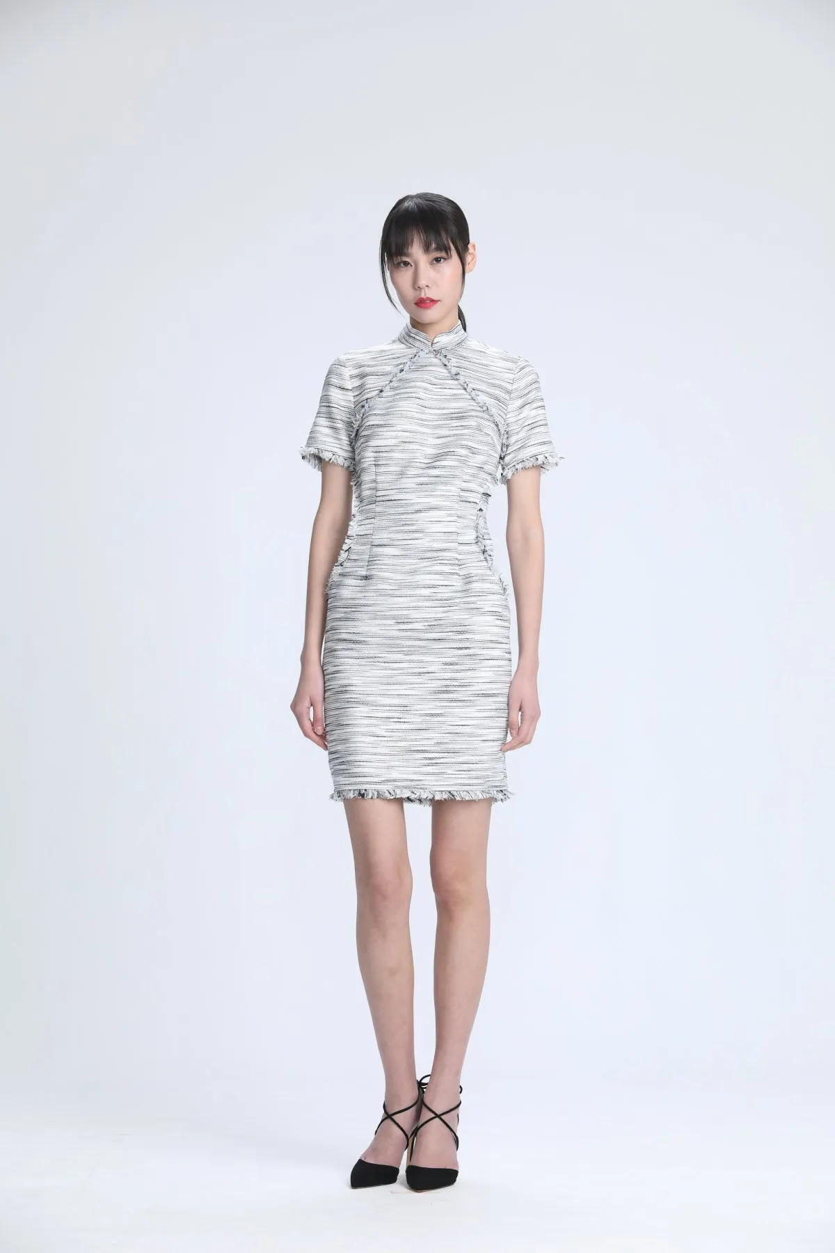 White Stripes Tweed Short Sleeves Dress with Raw Edge Features